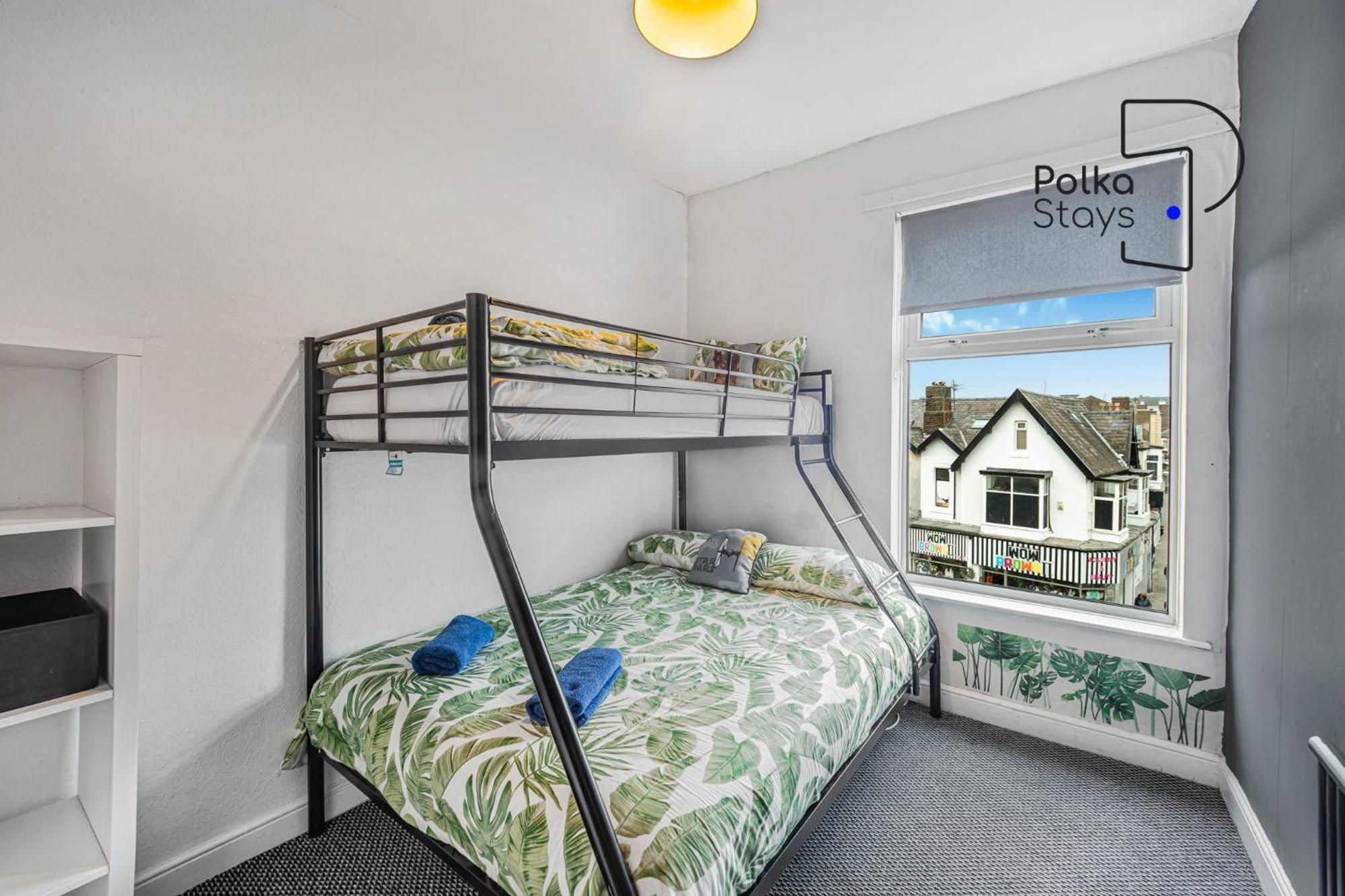 Polkadot Winter Gardens - Large Modern Apartments In Blackpool By Polkastays Eksteriør billede